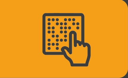 Imagem: Ilustração. Destaque para a mão de uma pessoa com o dedo sobre uma página com texto em braille. Fim da imagem.