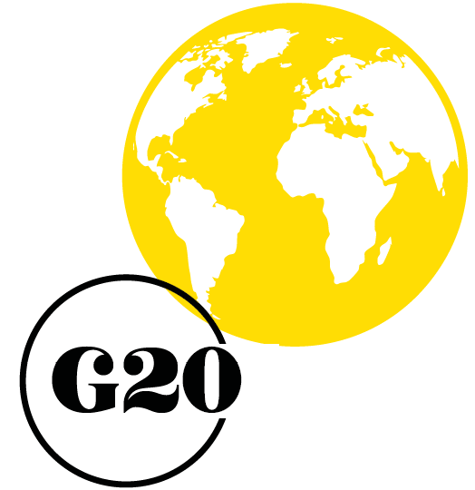 Imagem: Ilustração. Um globo terrestre em amarelo e, no canto inferior esquerdo, um círculo preto com a inscrição "G20". Fim da imagem.